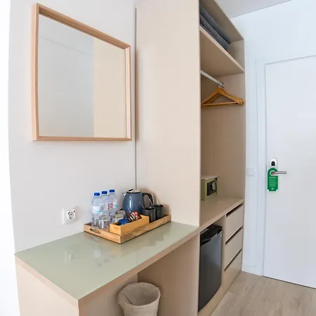 Dianamar 3* אלבופיירה